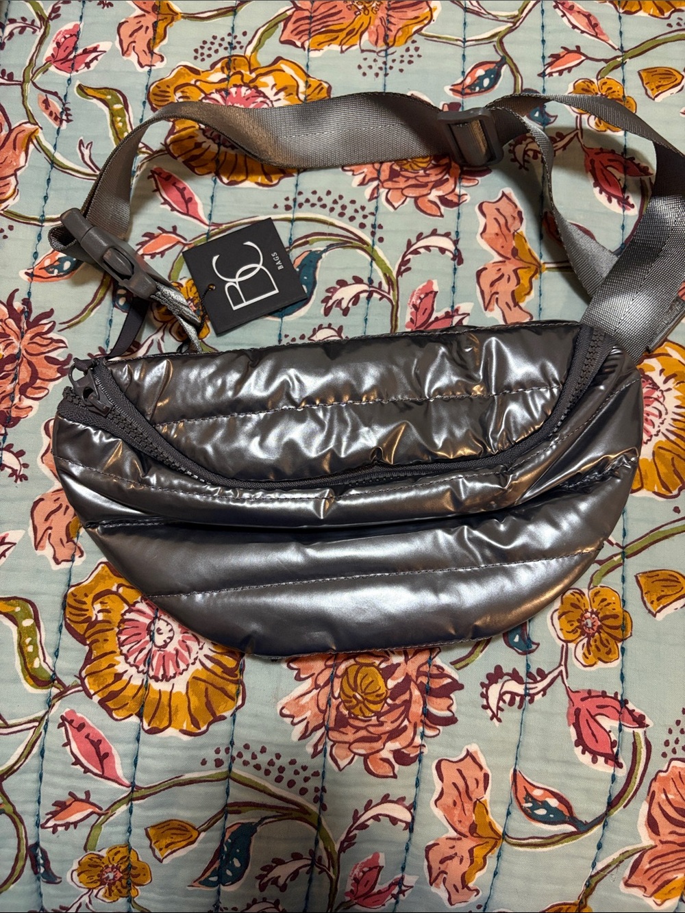 Metallic Puffer Crossbody Bag - Silver